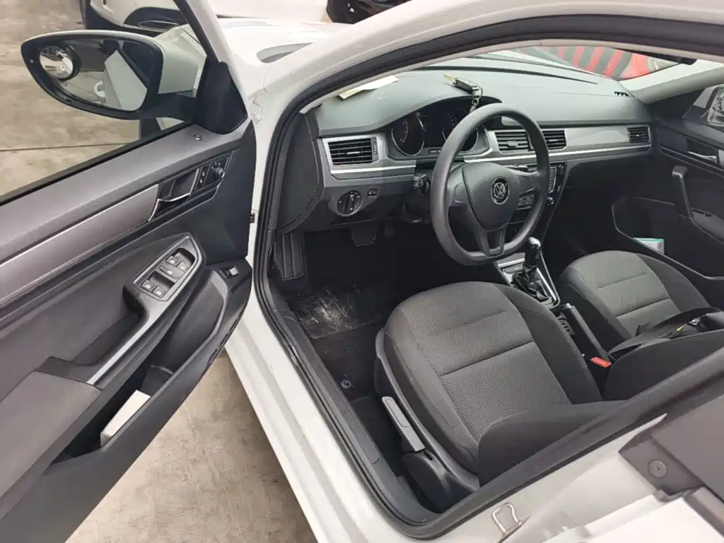 Volkswagen Bora — миниатюра 16
