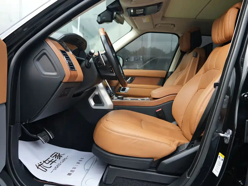 Land Rover Range Rover — миниатюра 6