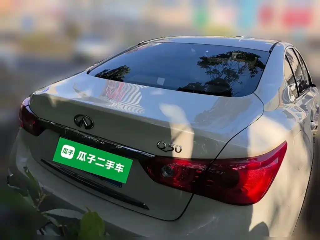 Infiniti Q50L — миниатюра 7