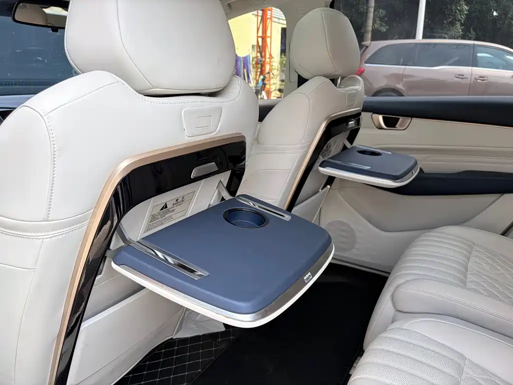 Wuling Victory — миниатюра 12