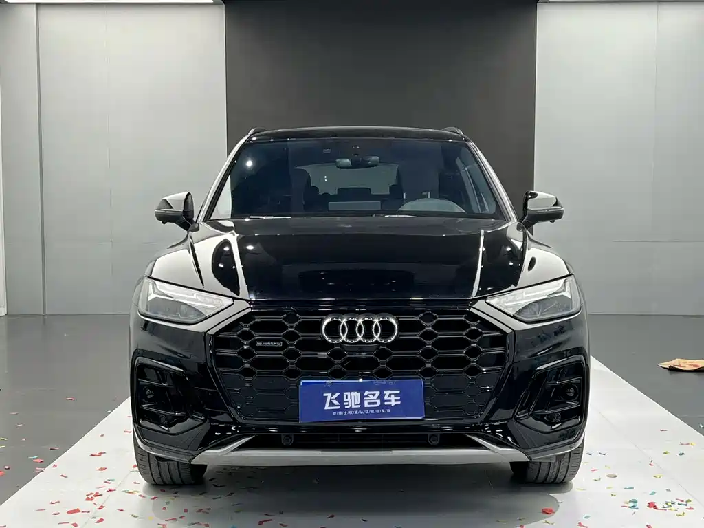 Audi Q5L — миниатюра 2