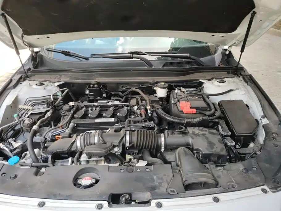 Honda Accord — миниатюра 10