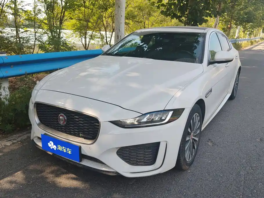 Jaguar XEL