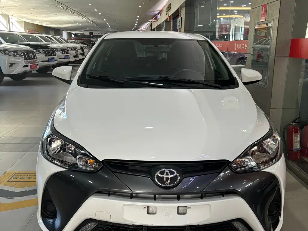 TOYOTA YARIS L ZHIXUAN