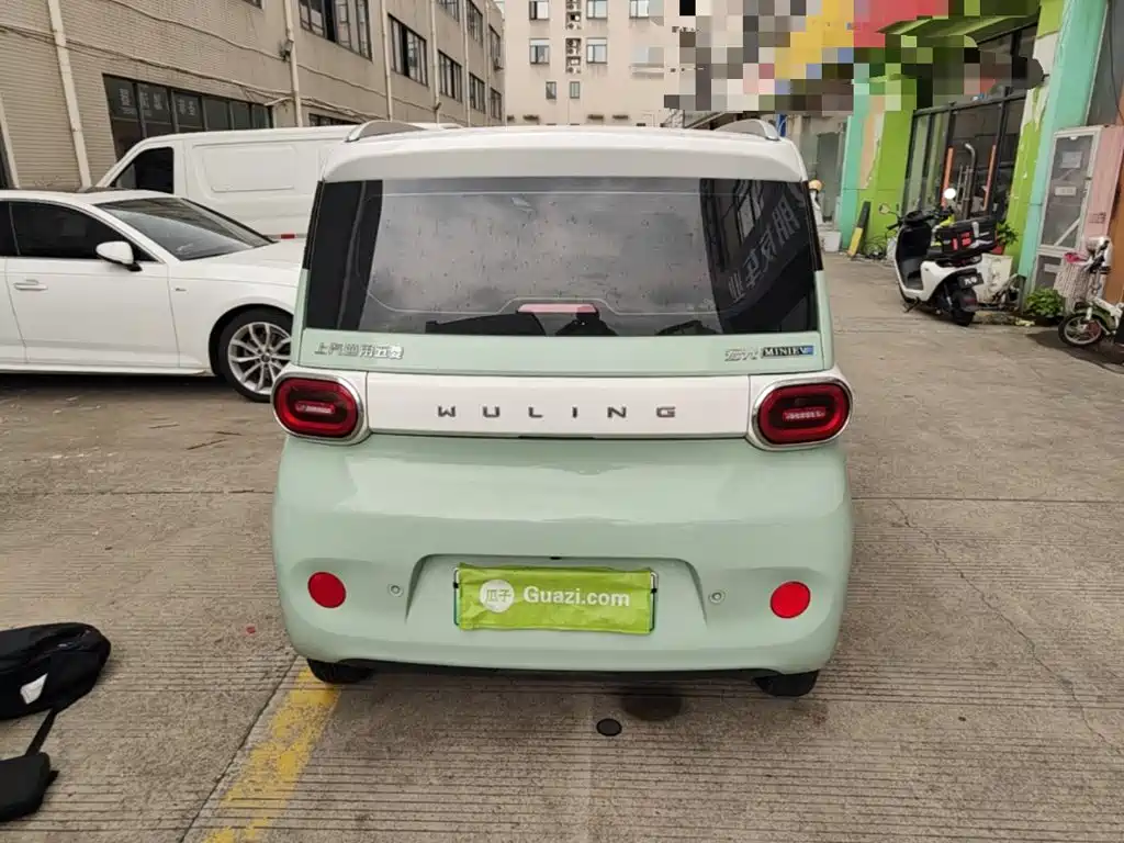 Wuling MINIEV — миниатюра 6