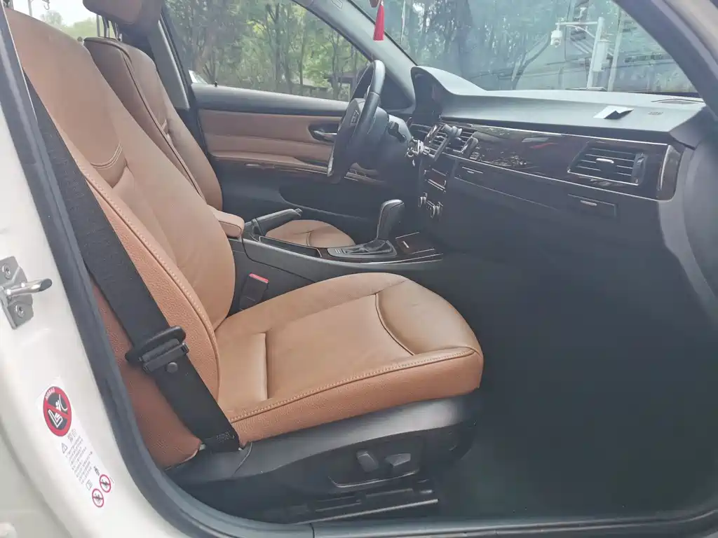 BMW 3 Series (Import) — миниатюра 12