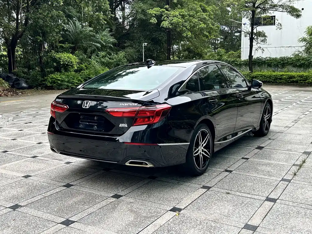 Honda Inspire 2022 260TURBO