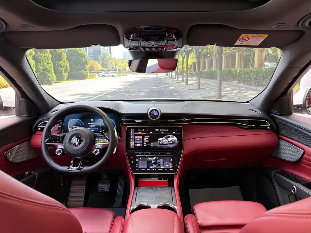 Maserati Grecale — миниатюра 7