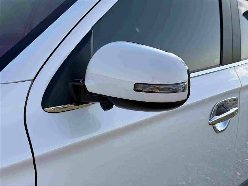 Mitsubishi Outlander — миниатюра 15