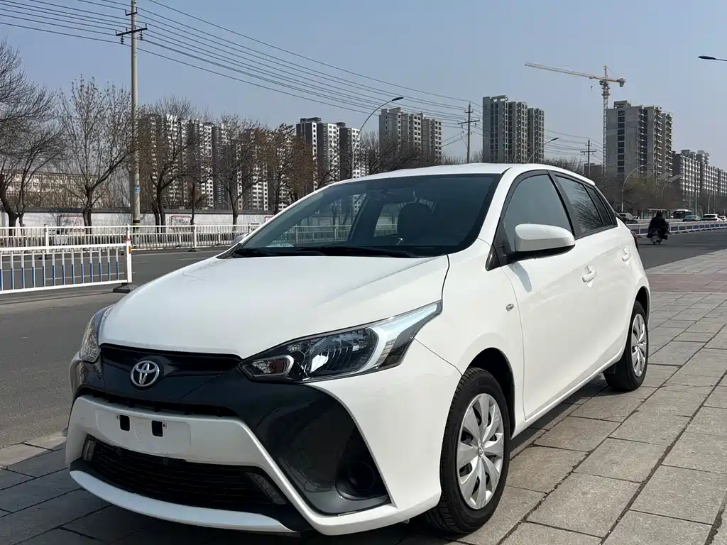 TOYOTA YARIS L ZHIXUAN