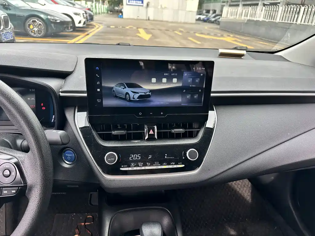 Toyota Corolla — миниатюра 10