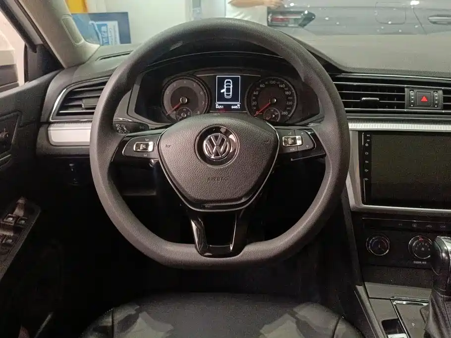 Volkswagen Lamando — миниатюра 15