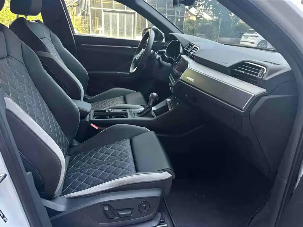 Audi Q3 Sportback — миниатюра 11