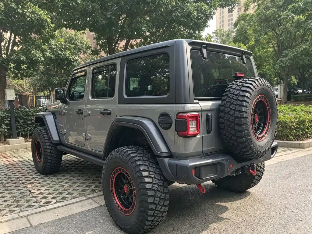 Jeep Wrangler PHEV — миниатюра 4