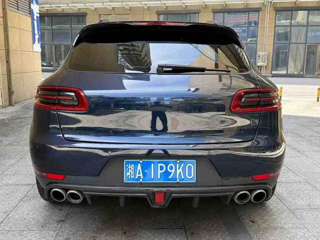 Porsche Macan — миниатюра 4
