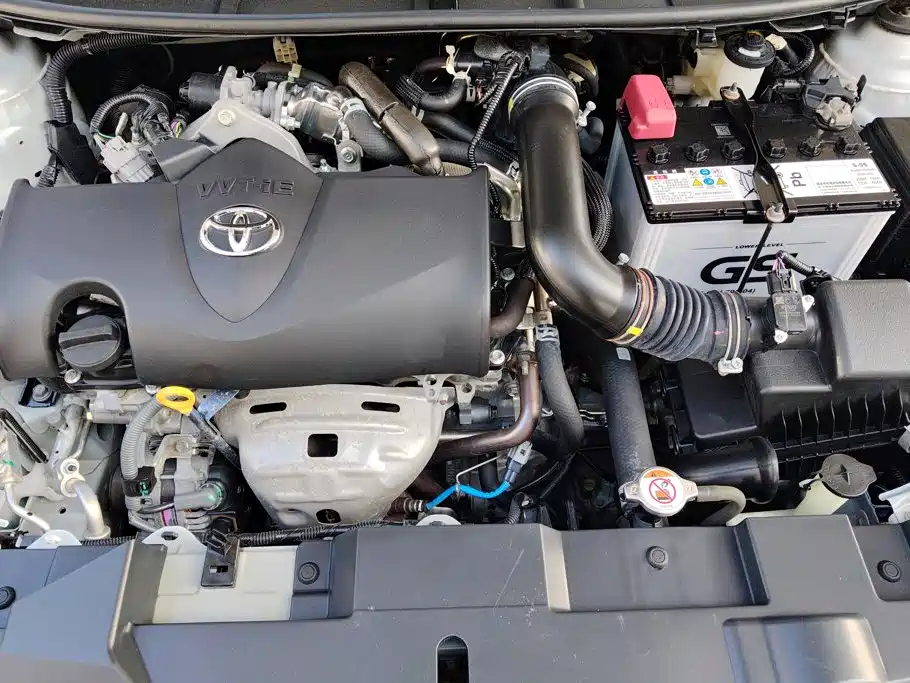 Toyota Yaris L — миниатюра 10