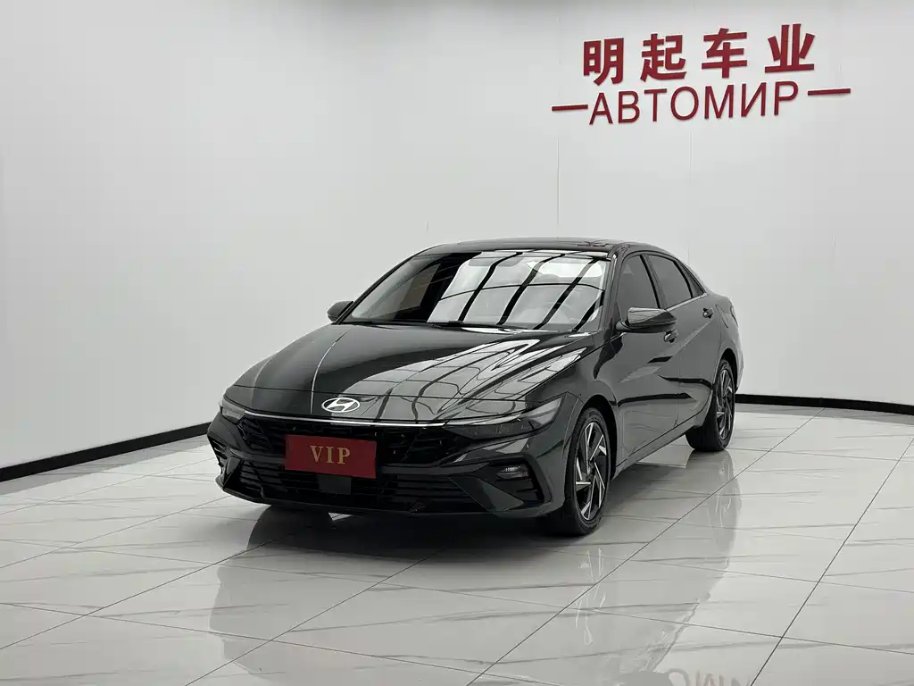 Hyundai Elantra — миниатюра 3