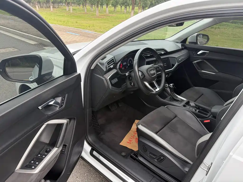 Audi Q3 — миниатюра 8