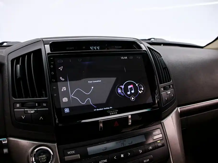Toyota Land Cruiser — миниатюра 8