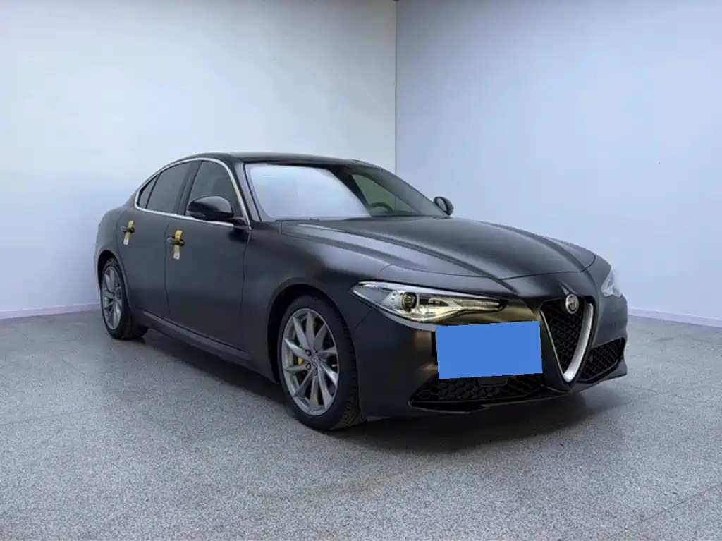 Alfa Romeo Giulia — миниатюра 3