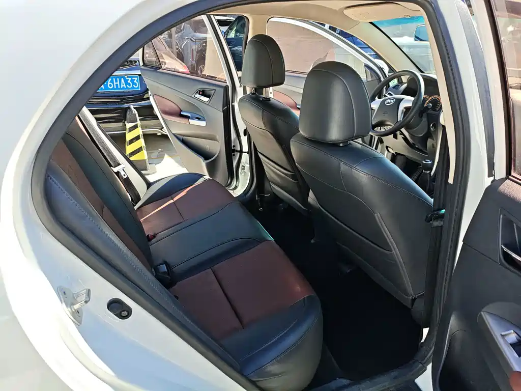 BYD F3 — миниатюра 11