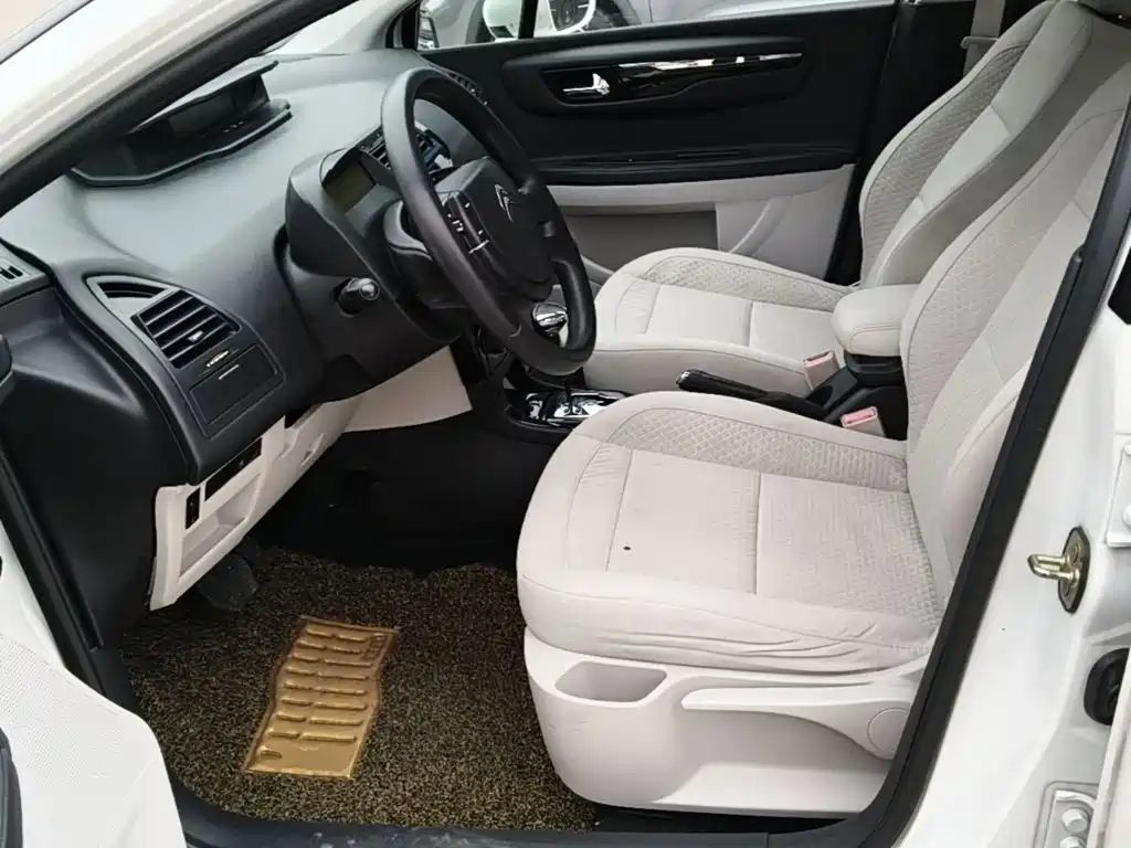 Citroen C-Quatre — миниатюра 15
