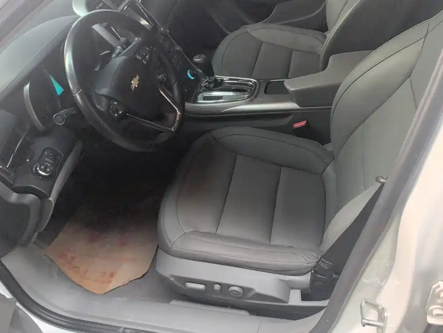 Chevrolet Malibu — миниатюра 9