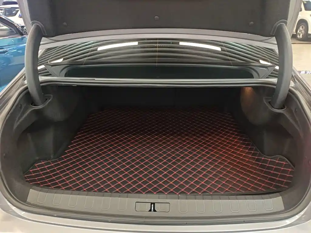 Peugeot 508 — миниатюра 19