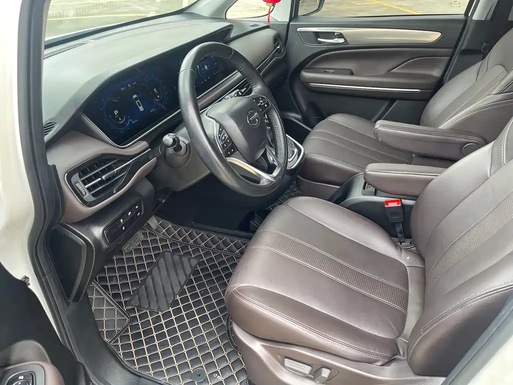 GAC M6 2019 270T AT Luxury ( мест) V