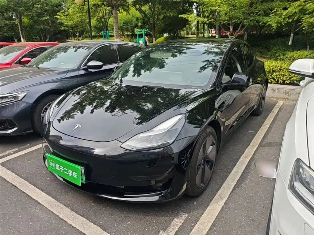 Tesla Model 3 2023