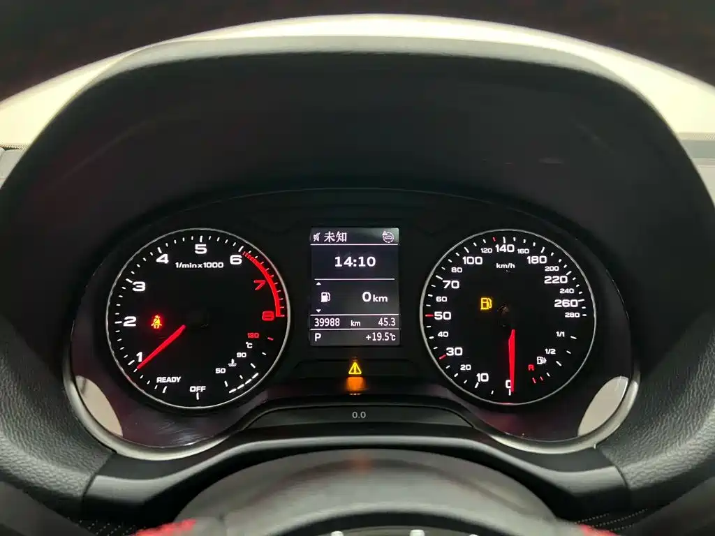Audi Q2L — миниатюра 12
