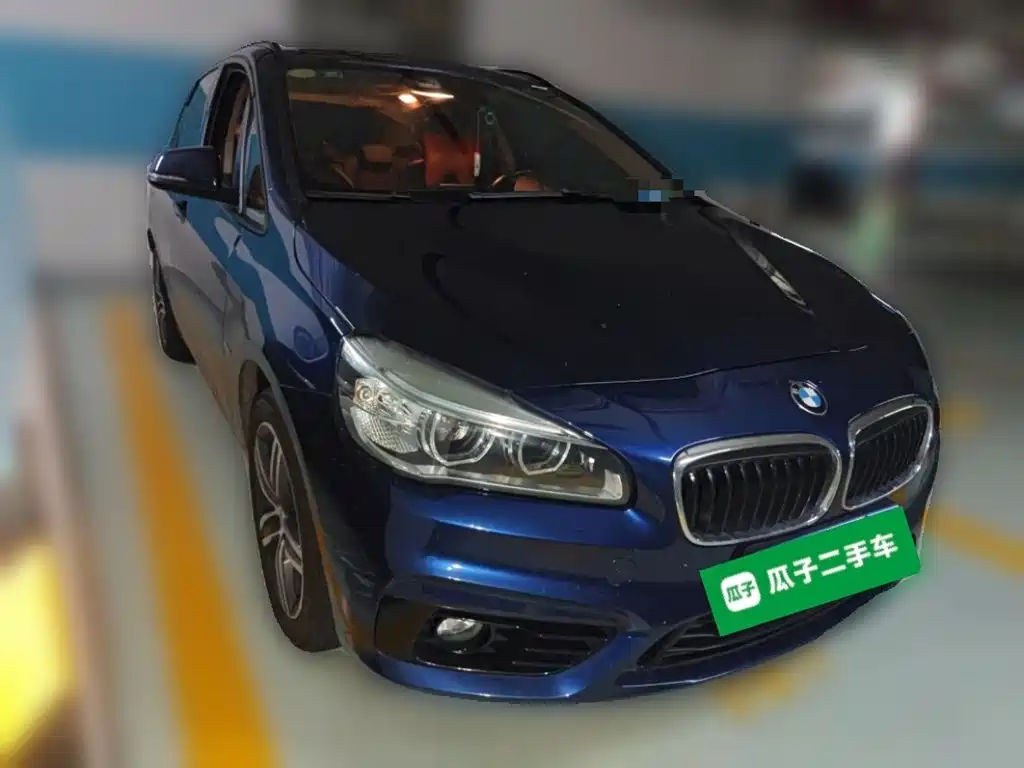 BMW 2 Series Active Tourer — миниатюра 24