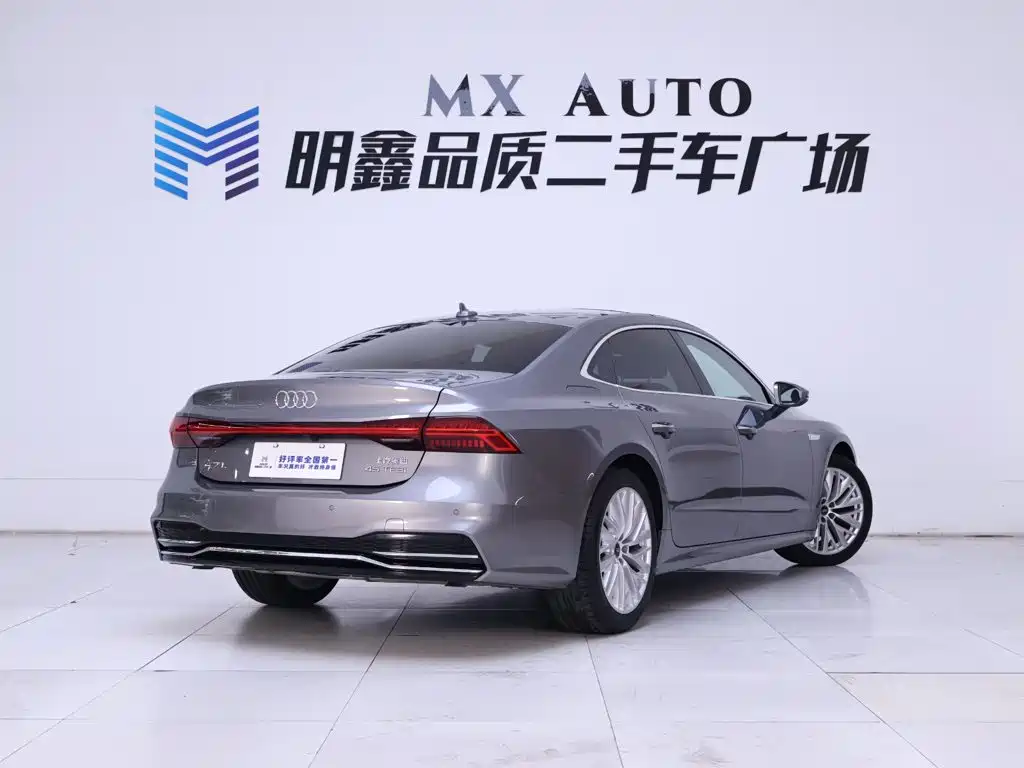 Audi A7L — миниатюра 7