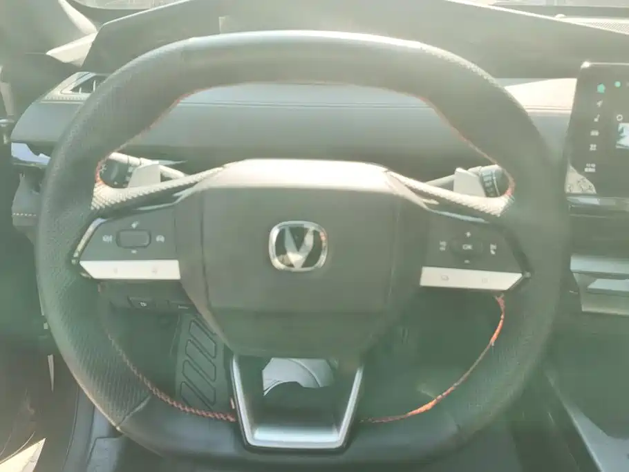 Changan UNI-V — миниатюра 15