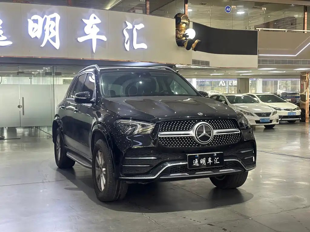 Mercedes-Benz GLE (Import) — миниатюра 3