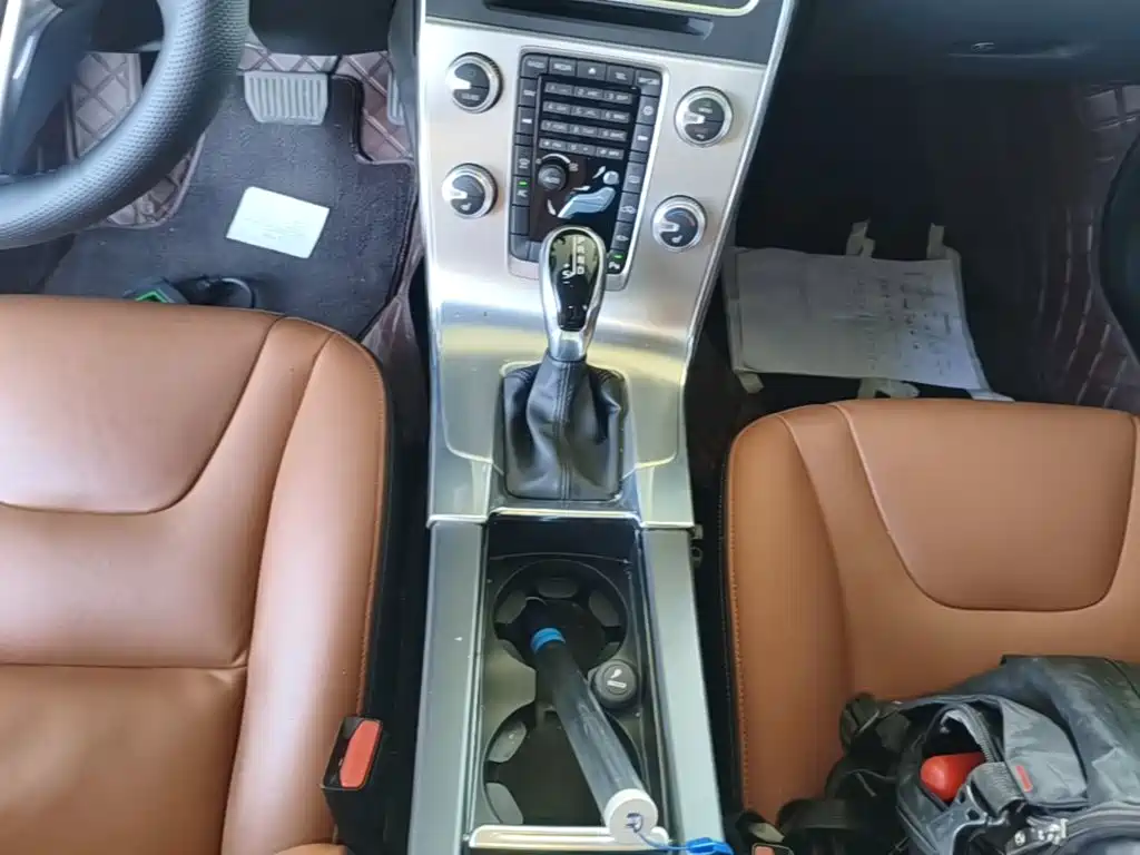 Volvo S60 — миниатюра 14