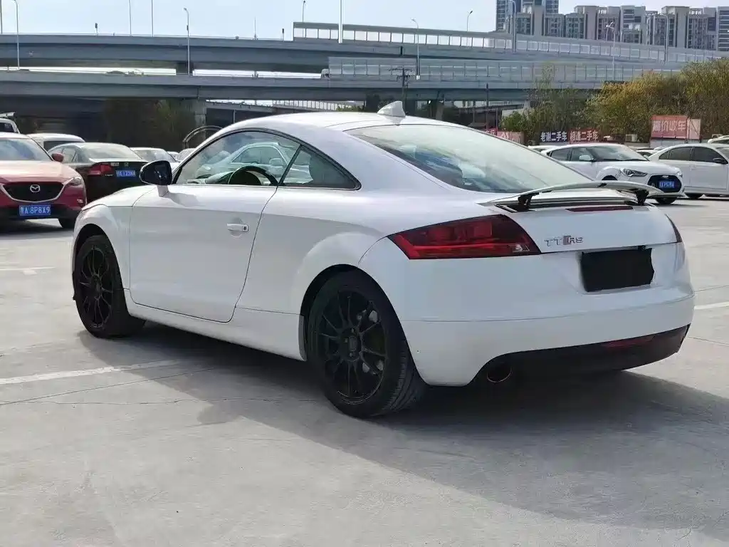 Audi TT — миниатюра 9