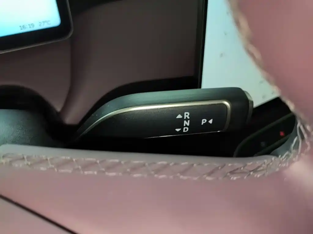 NIO ET5T — миниатюра 14