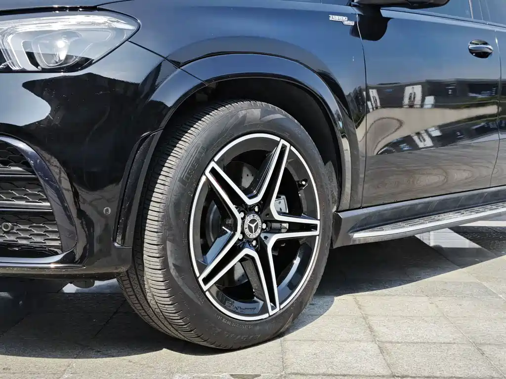 Mercedes-Benz GLE Coupe AMG — миниатюра 4