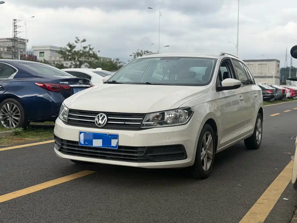 Volkswagen Santana 2016