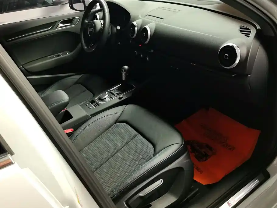 Audi A3 — миниатюра 8