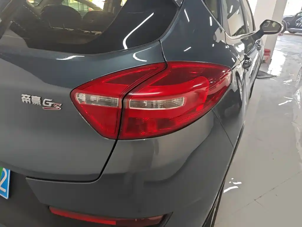 Geely Emgrand GS — миниатюра 8