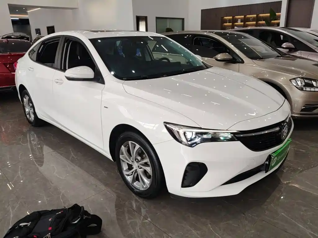Buick Verano — миниатюра 4