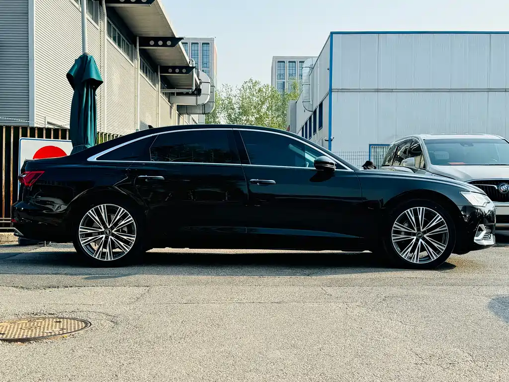 Audi A6L 2023 45 TFSI quattro