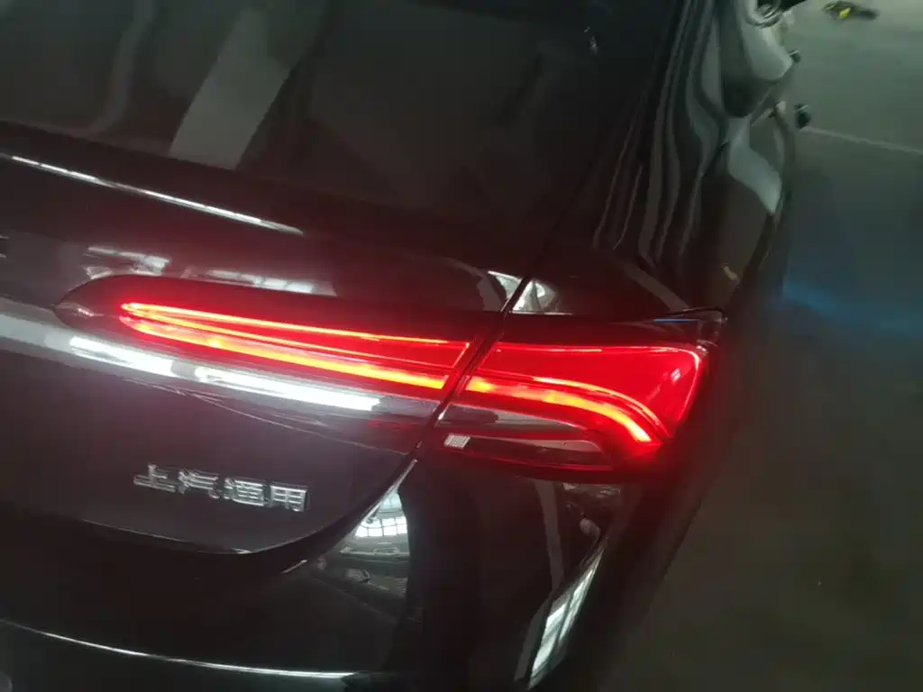 Buick LaCrosse — миниатюра 8