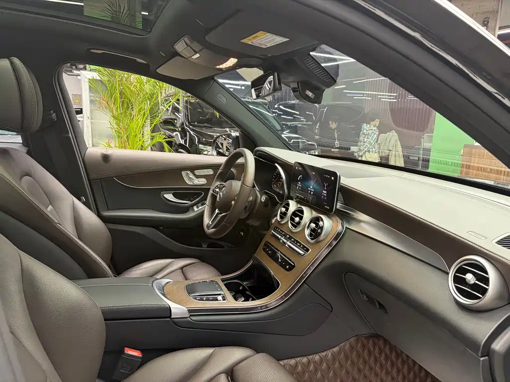 Mercedes-Benz GLC — миниатюра 7
