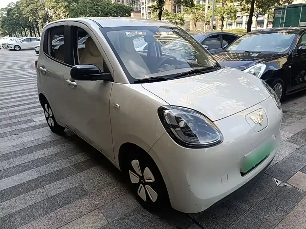 Wuling MINIEV — миниатюра 4