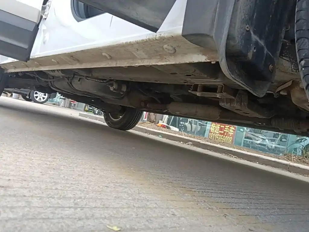 Wuling Hongguang S3 — миниатюра 21