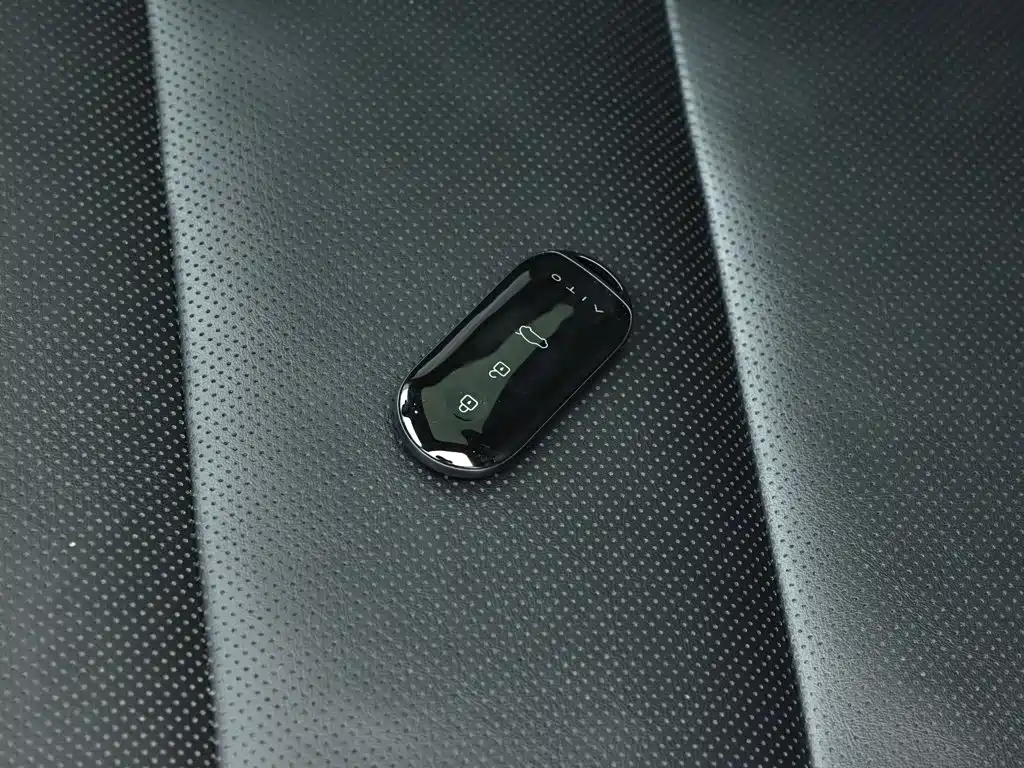 AITO AITO M5 — миниатюра 11
