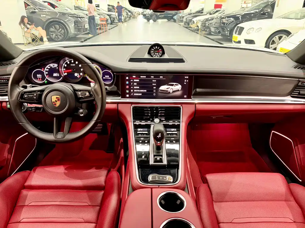 Porsche Panamera — миниатюра 6
